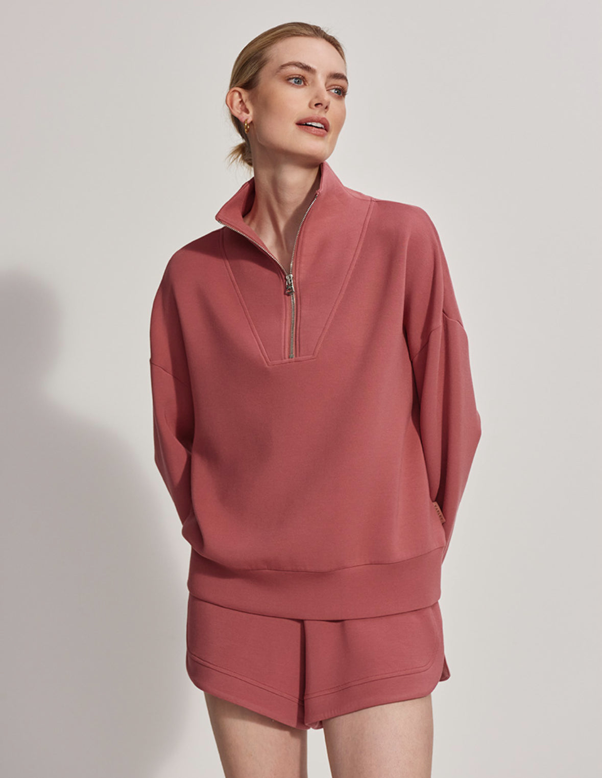 Varley Ollie High Rise Shorts Rose - Stylish In The Saddle
