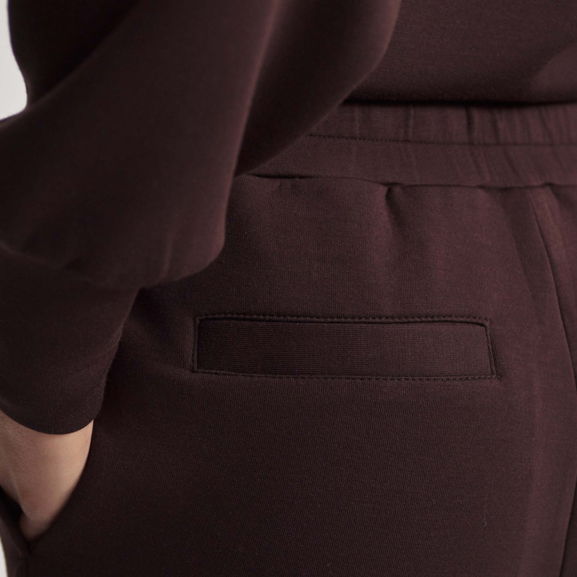 Varley Slim Cuff Pant Coffee 27.5” - Stylish In The Saddle