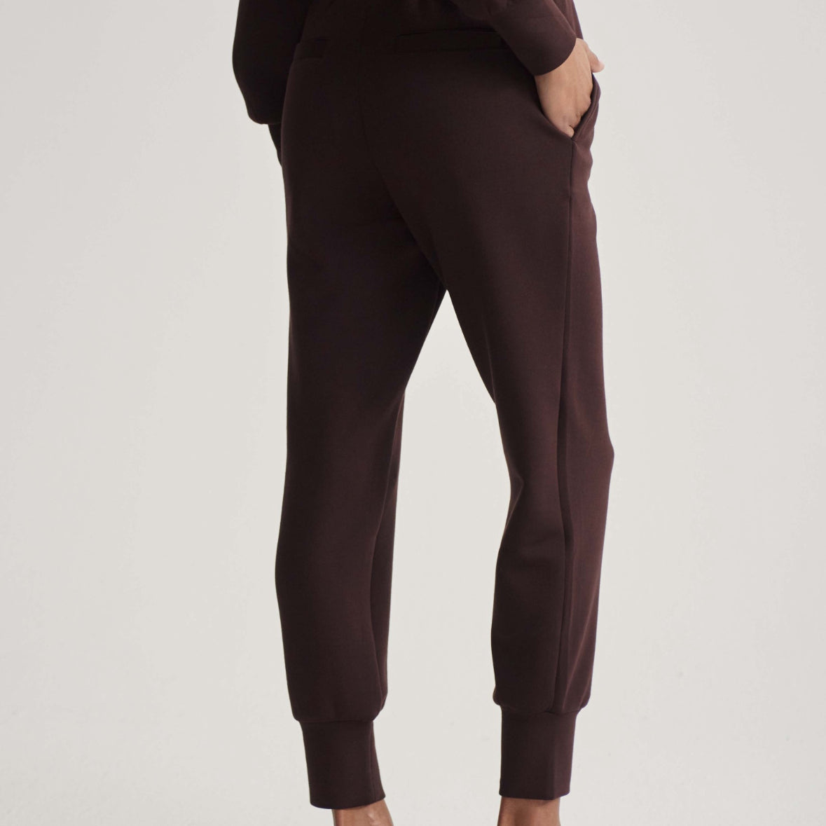 Varley Slim Cuff Pant Coffee 27.5” - Stylish In The Saddle