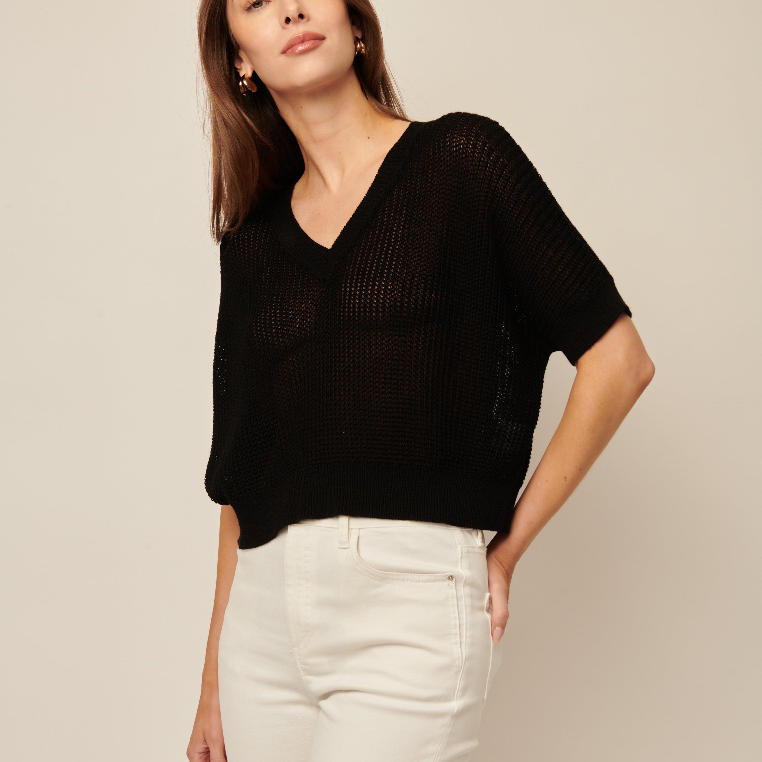 Piper Short Sleeve Knit V-Neck Pullover - Stylish In The Saddle