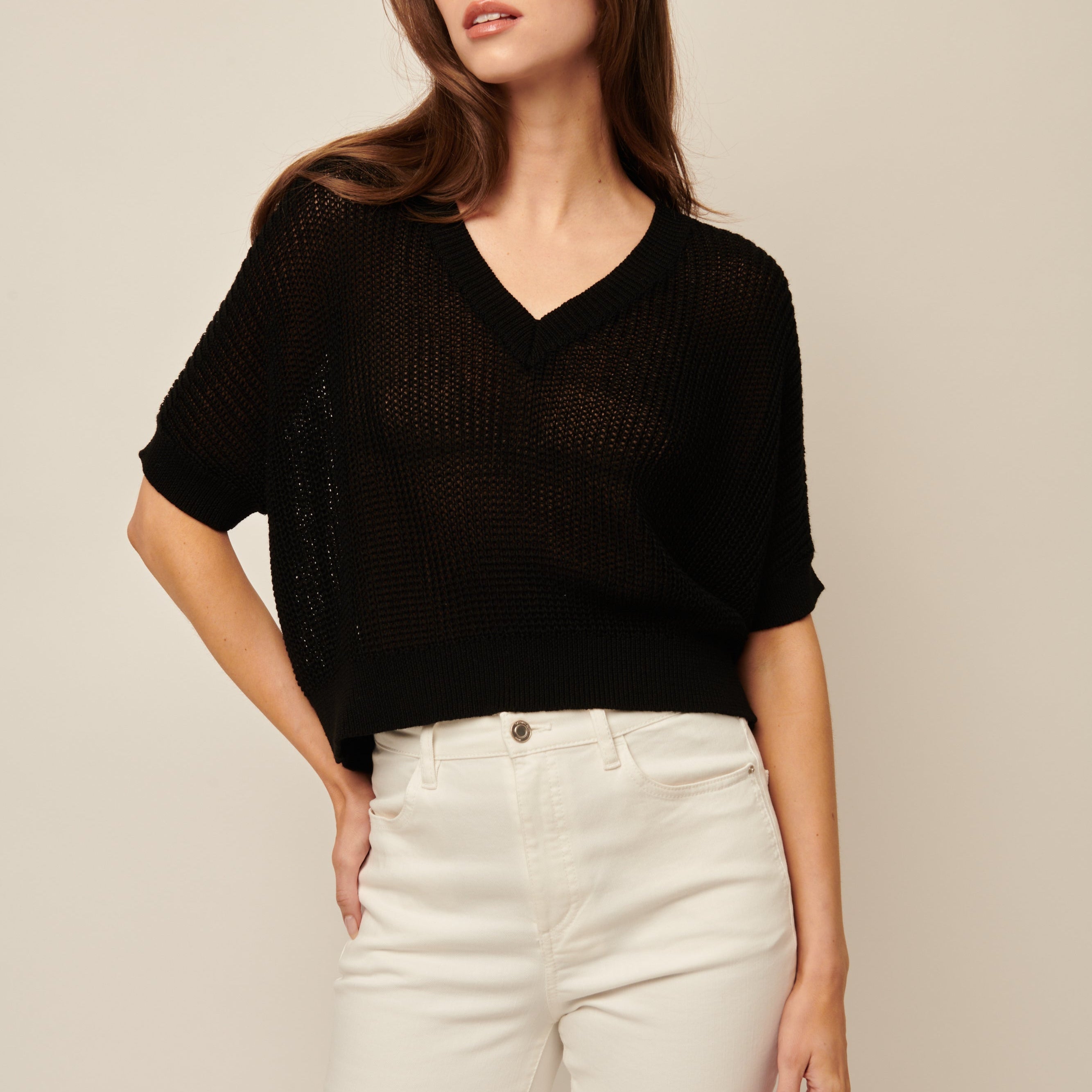 Piper Short Sleeve Knit V-Neck Pullover - Stylish In The Saddle