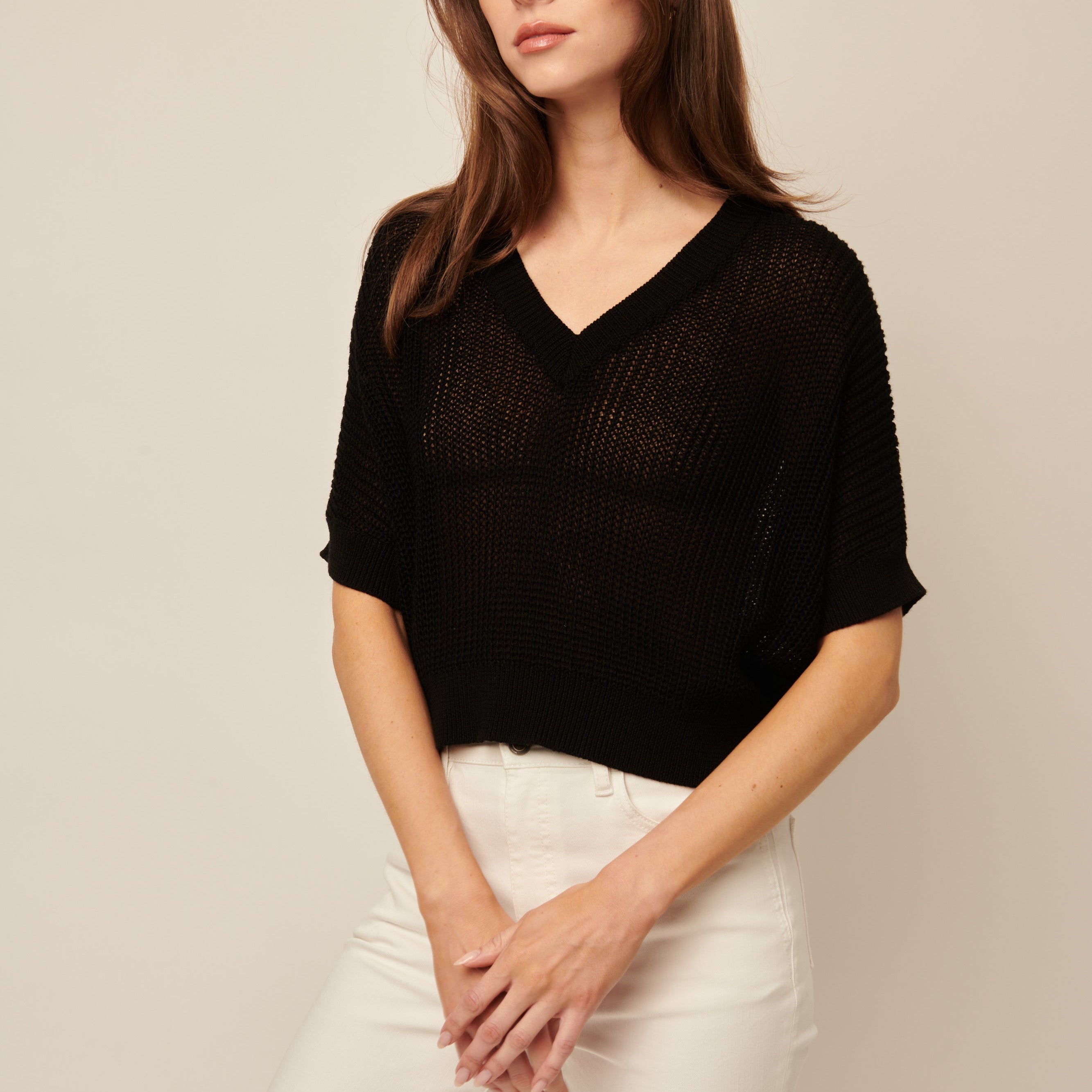 Piper Short Sleeve Knit V-Neck Pullover - Stylish In The Saddle