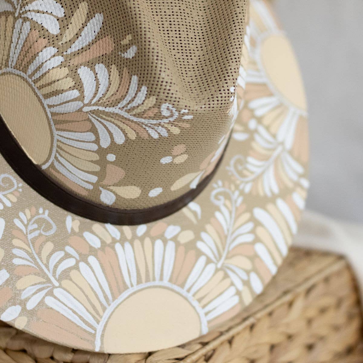 Jimena Hand Painted Mexican/Western Hat - Tan & White - Stylish In The Saddle