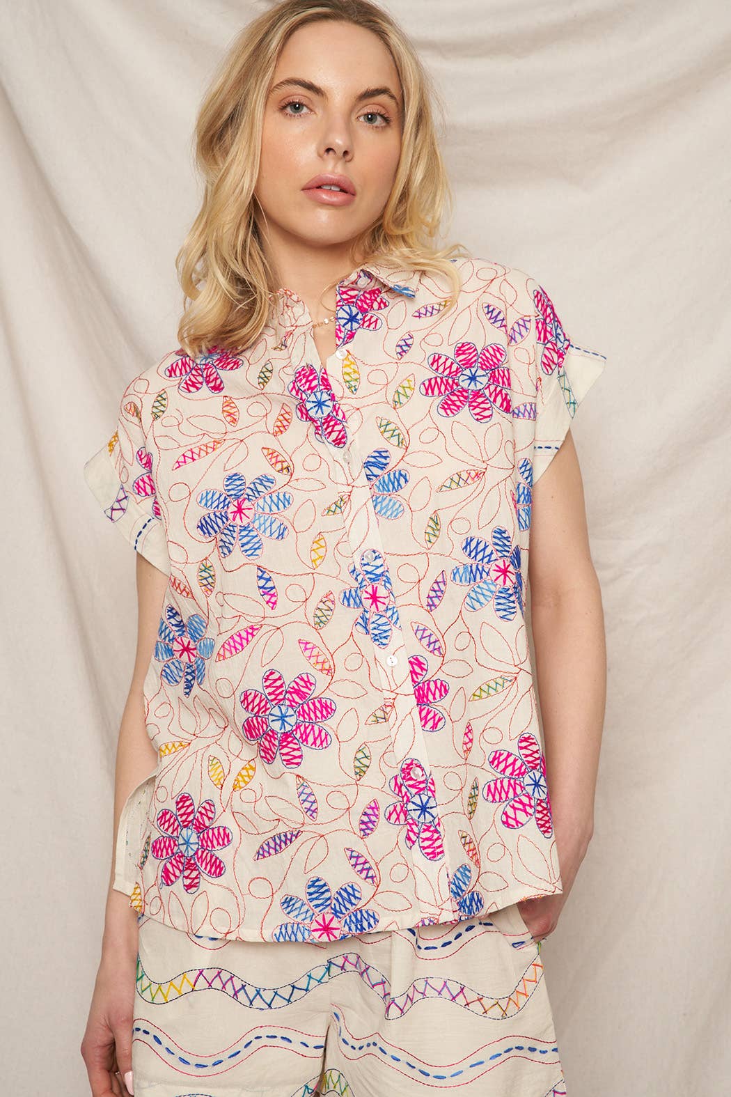 Multicolor Embroidered Short Sleeve Button Down Shirt - Stylish In The Saddle