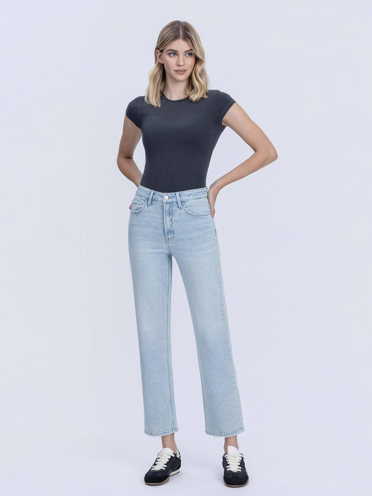 High Rise Tapered Jeans 28