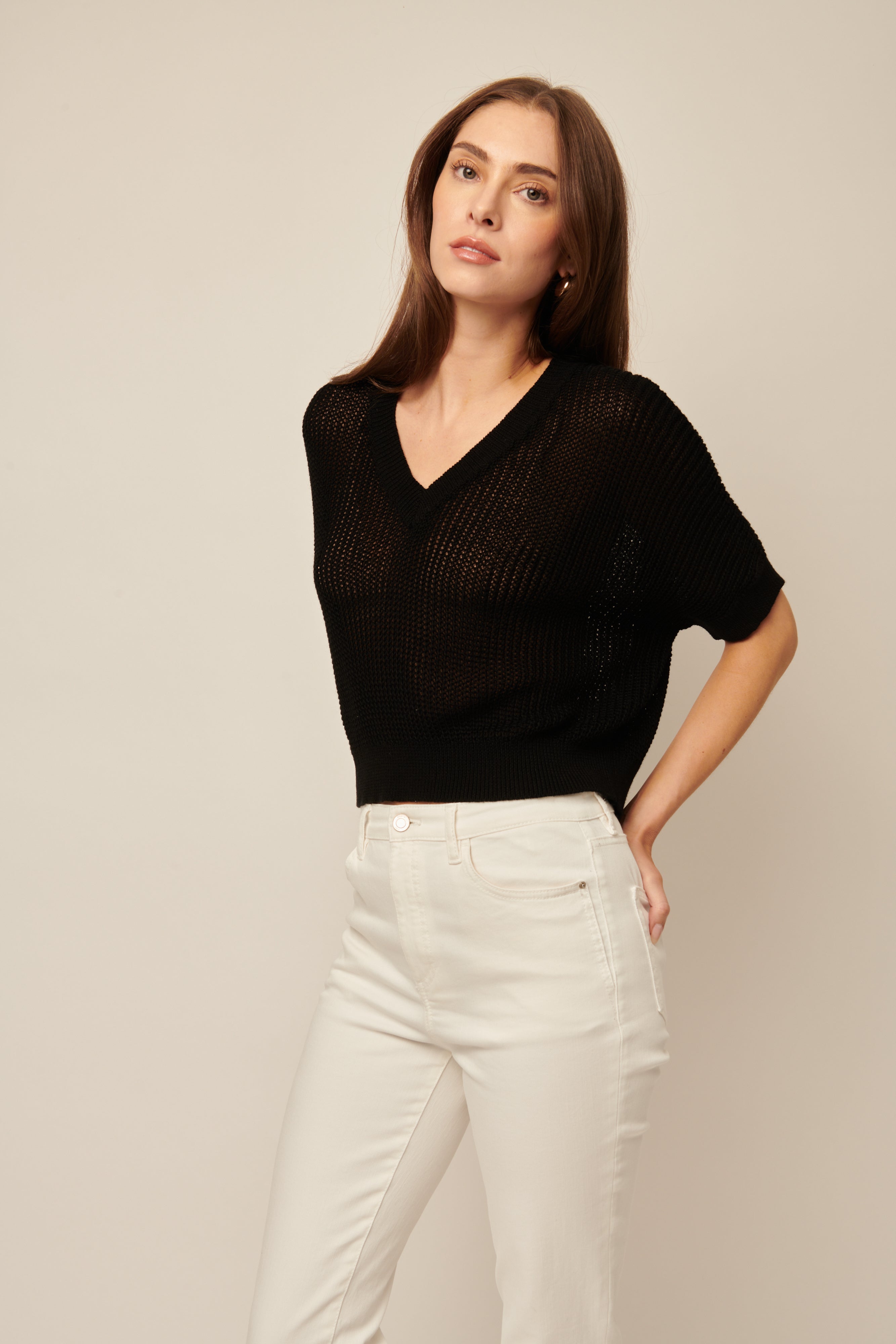 Piper Short Sleeve Knit V-Neck Pullover - Stylish In The Saddle