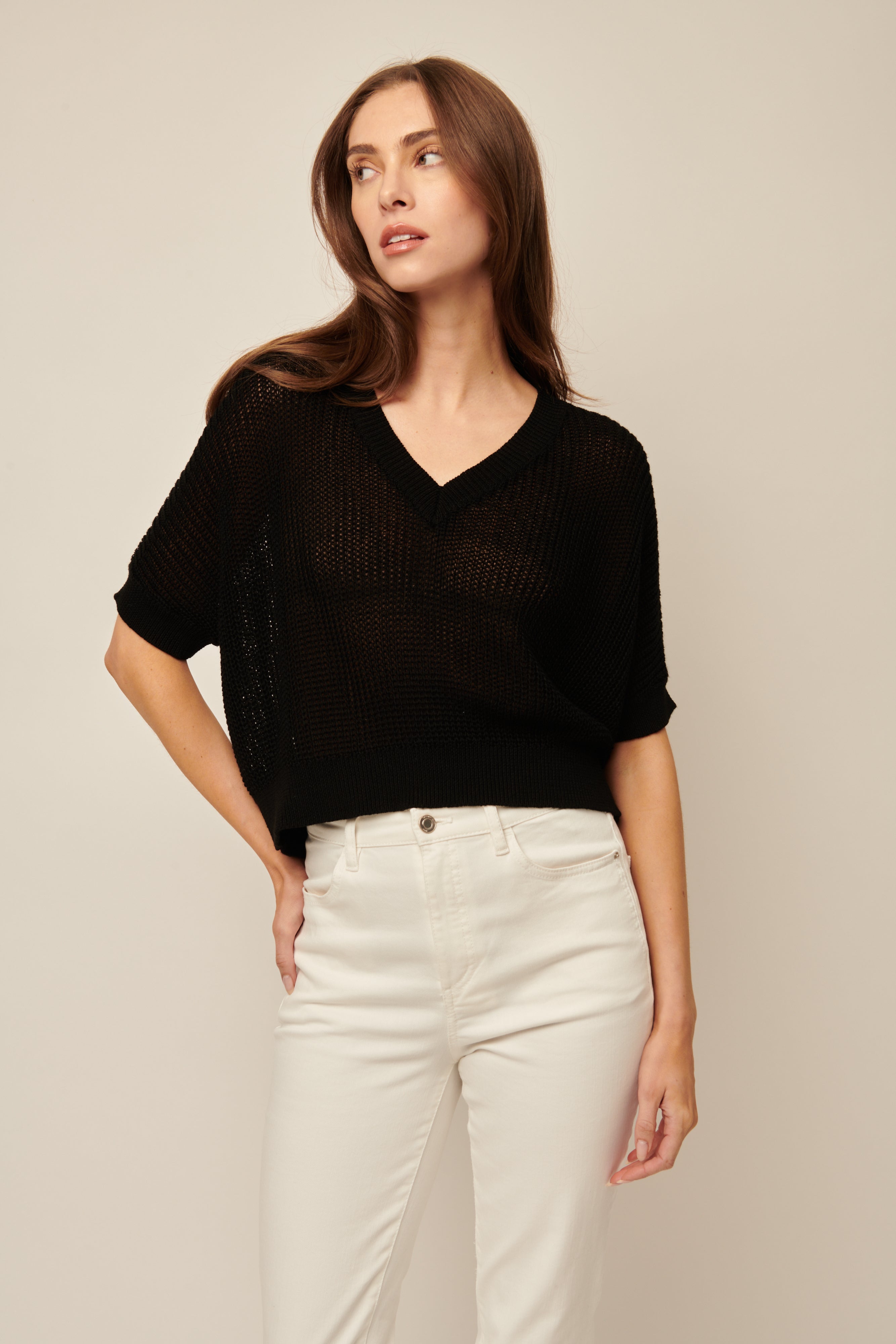 Piper Short Sleeve Knit V-Neck Pullover - Stylish In The Saddle