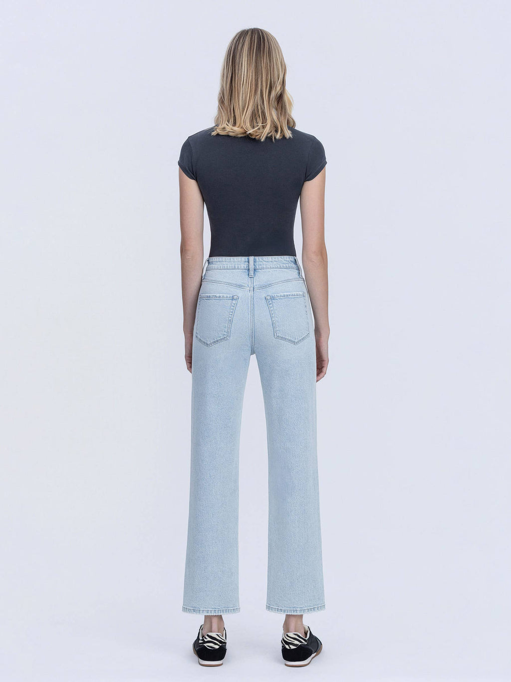 High Rise Tapered Jeans 28