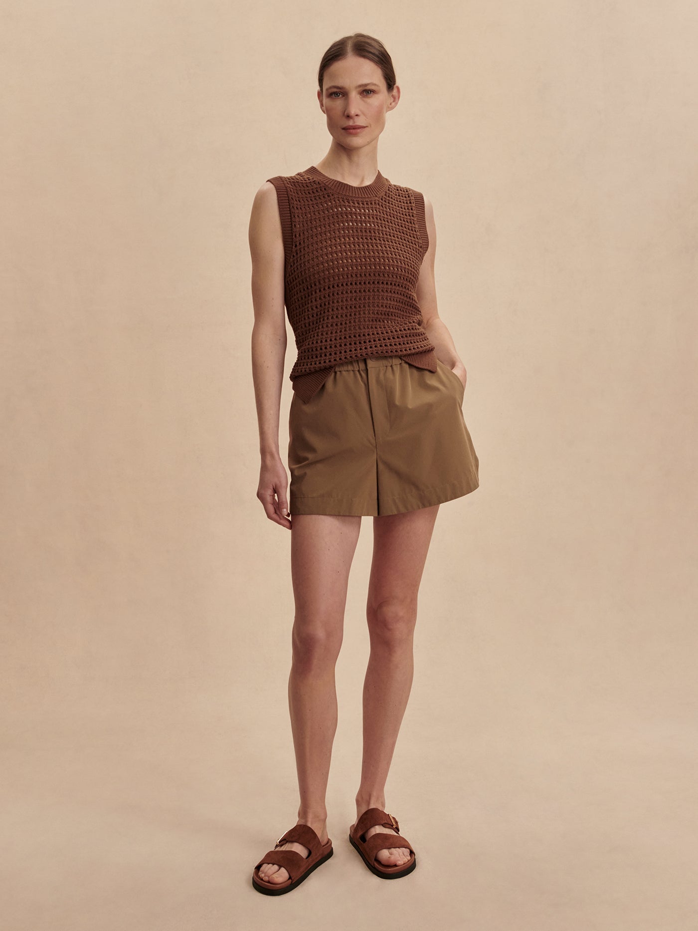 Nila Mid Rise Short 3.5